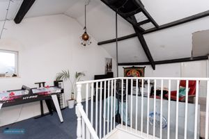 Loft Room- click for photo gallery